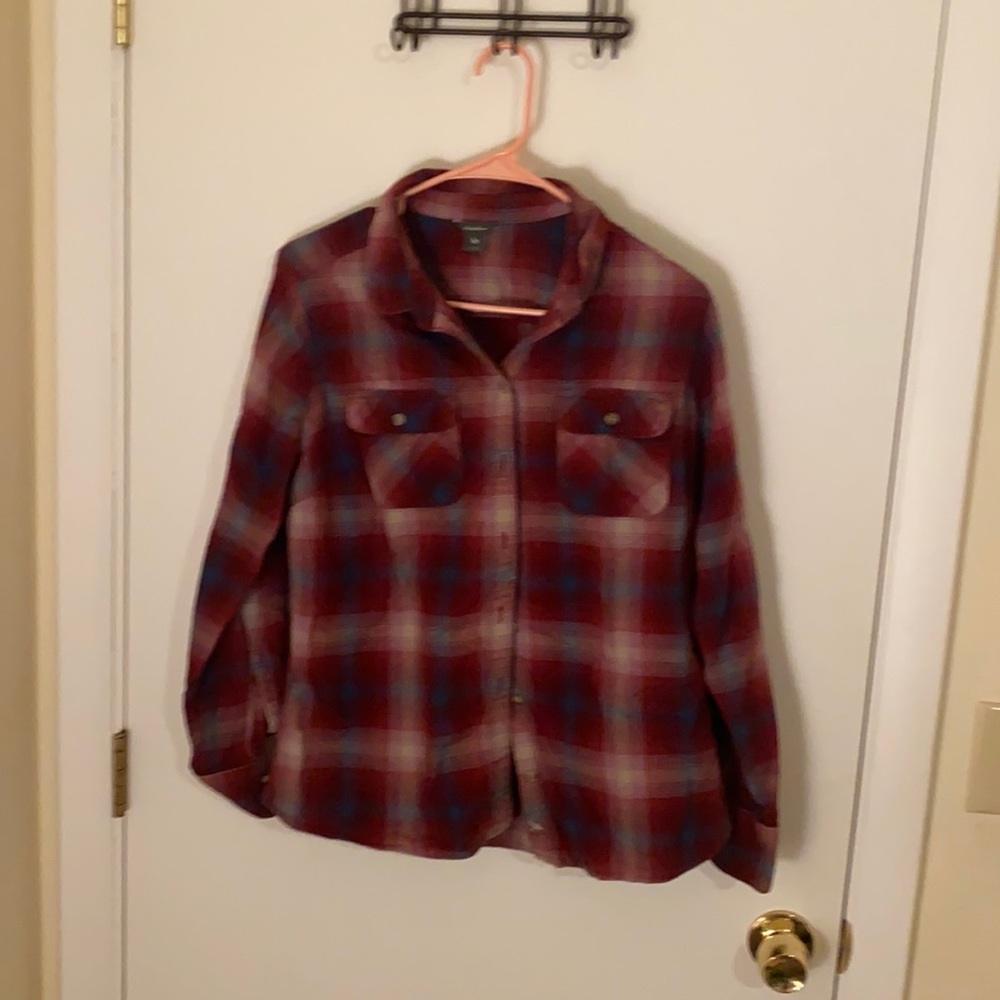 Eddie Bauer flannel. Maroon. Excellent condition